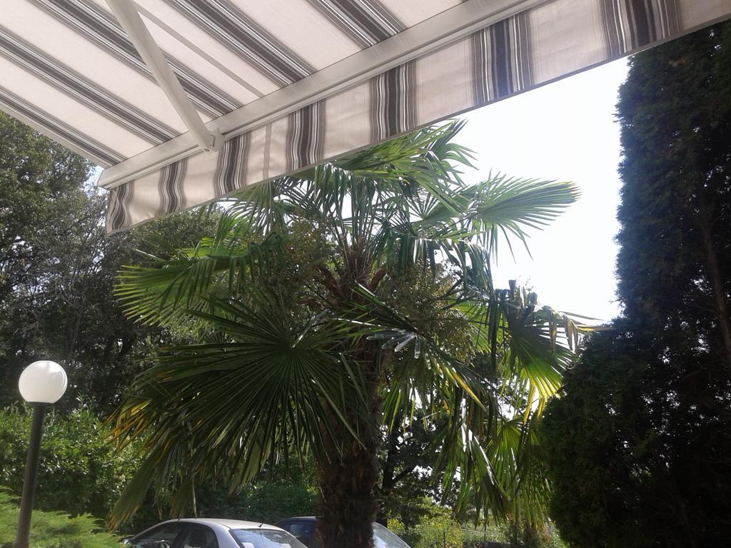 Apartment&Room Romano Матули Екстериор снимка