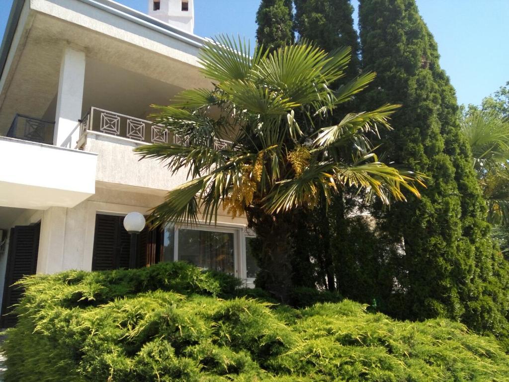 Apartment&Room Romano Матули Екстериор снимка