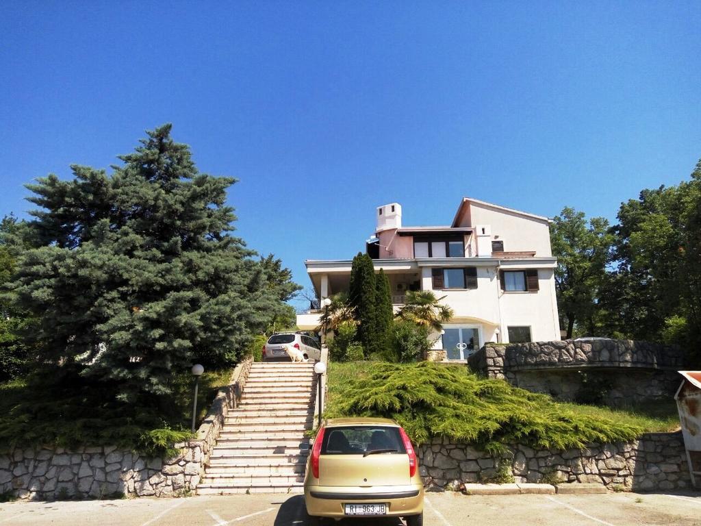 Apartment&Room Romano Матули Екстериор снимка