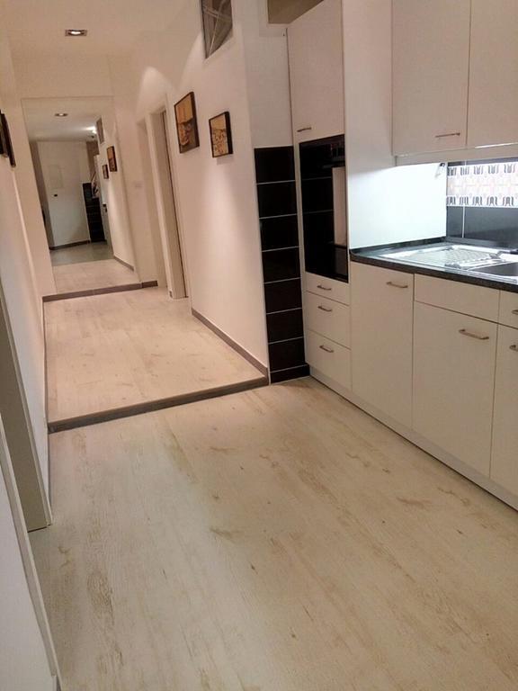 Apartment&Room Romano Матули Екстериор снимка