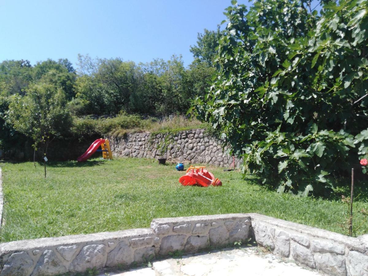 Apartment&Room Romano Матули Екстериор снимка
