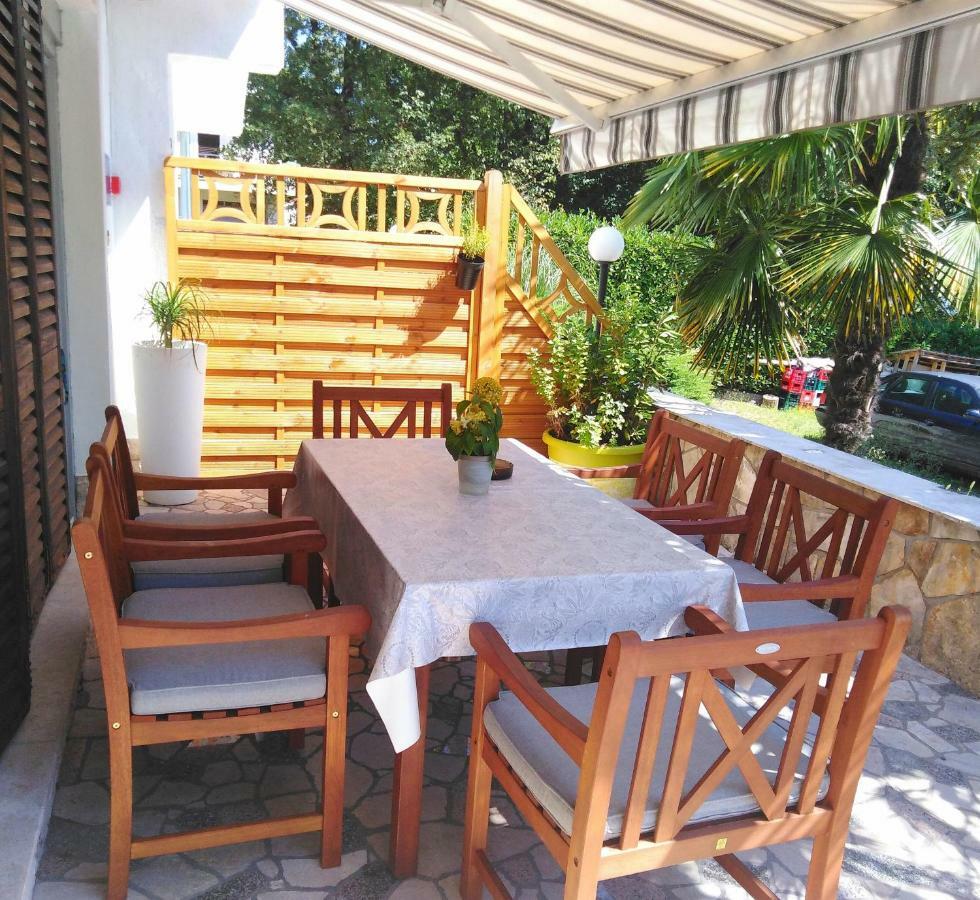 Apartment&Room Romano Матули Стая снимка